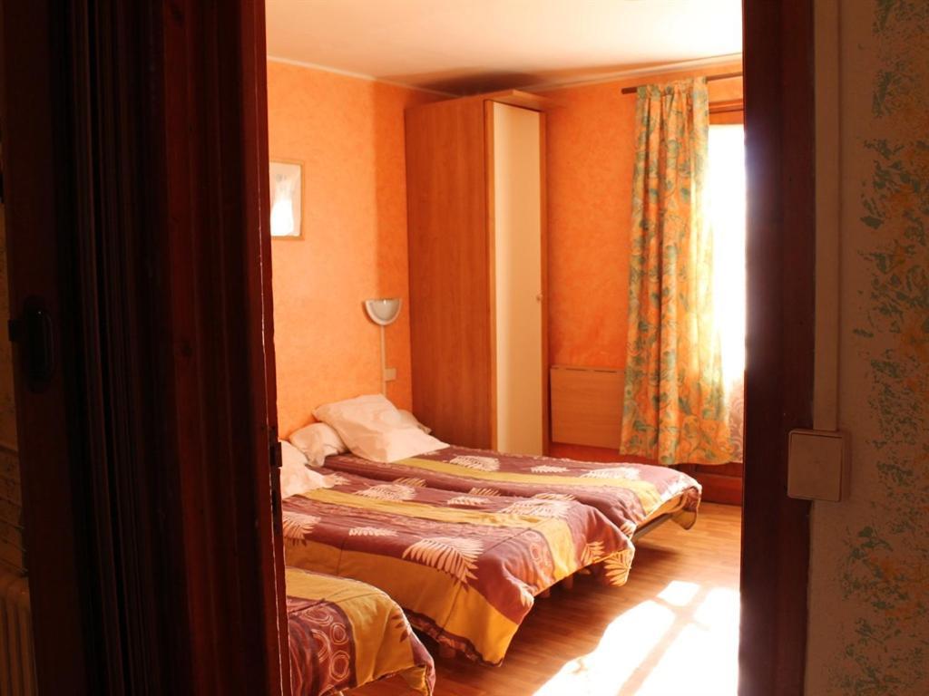 Le Logis Catalan - De Groupe Et Familial 2* Font-Romeu-Odeillo-Via